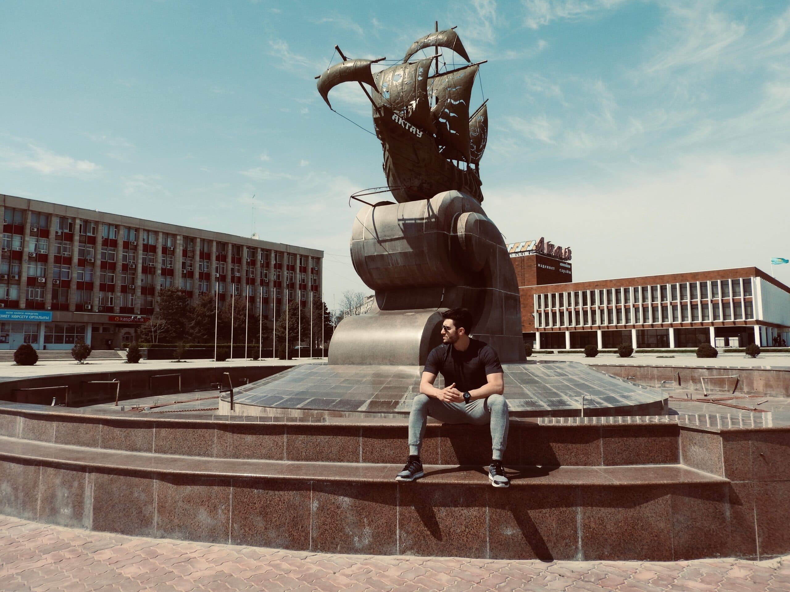 Are Kazakh people welcoming? How to surprise your guest.